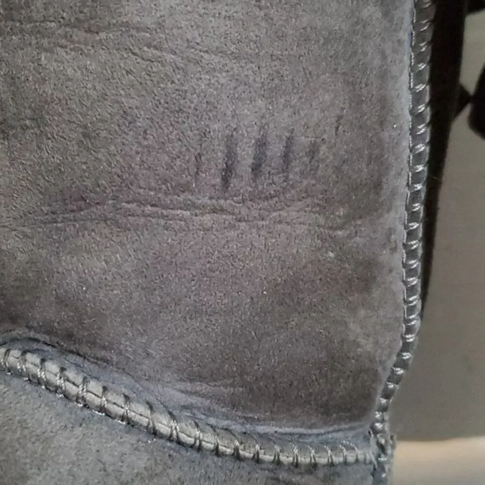 UGG Australia Bailey Bow II Boots Suede Leather Gray Winter Women's WOMAN'S 6